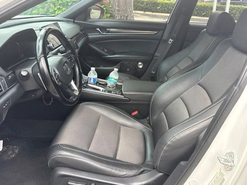 Used 2021 Honda Accord Sport image 4