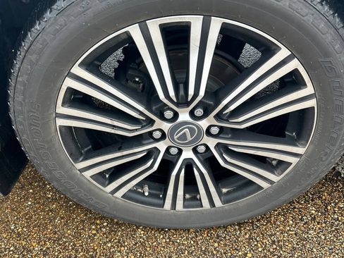 Used 2022 Lexus LX 600 4WD w/ Accessory Package (Z1) image 6