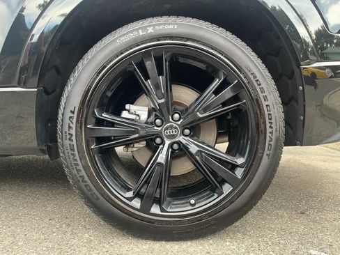 Used 2023 Audi Q8 Premium Plus w/ Premium Plus Package AWD/4WD image 32