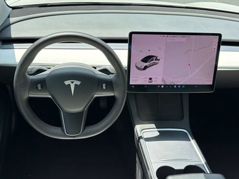 Used 2021 Tesla Model 3 Standard Range Plus RWD image 28