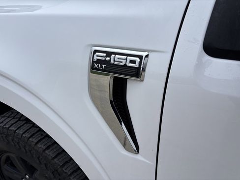 Used 2022 Ford F150 XLT w/ Equipment Group 301A Mid image 13