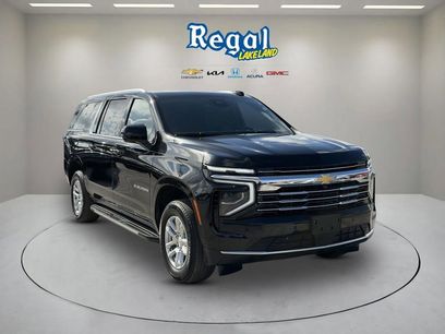 Certified 2025 Chevrolet Suburban LT