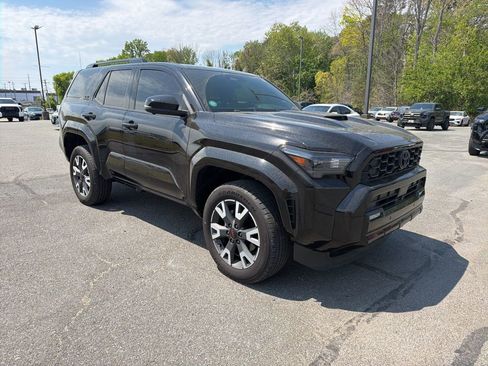 Used 2025 Toyota 4Runner TRD Sport Premium w/ Tow Technology Package AWD/4WD image 7