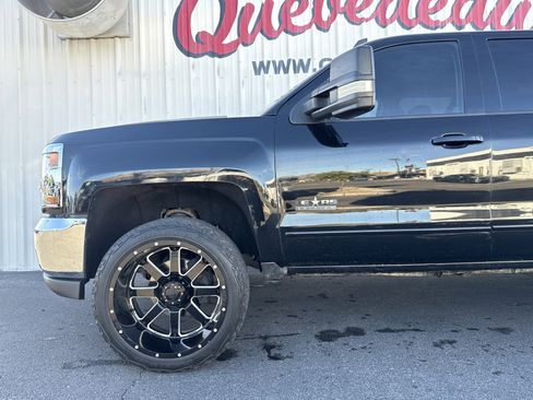 Used 2018 Chevrolet Silverado 1500 LT w/ Texas Edition image 4