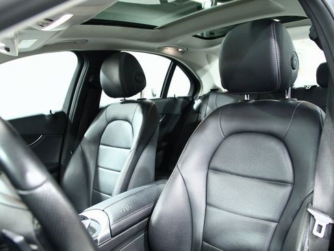 Used 2015 Mercedes-Benz C 300 4MATIC Sedan image 19