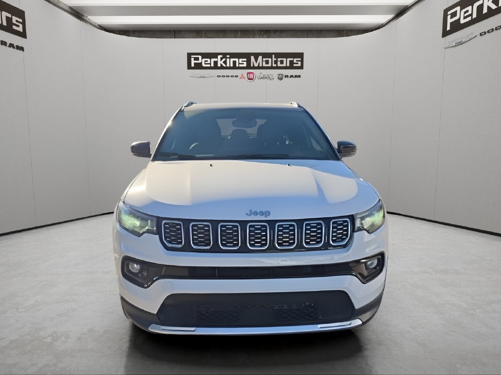 Used 2025 Jeep Compass Limited AWD/4WD image 9