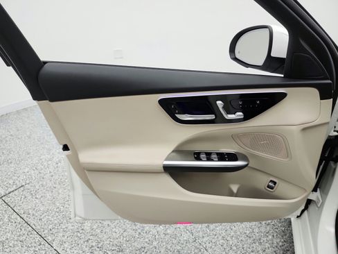 Used 2024 Mercedes-Benz C 300 Sedan image 14