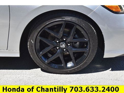 Used 2025 Honda Civic Sport image 34