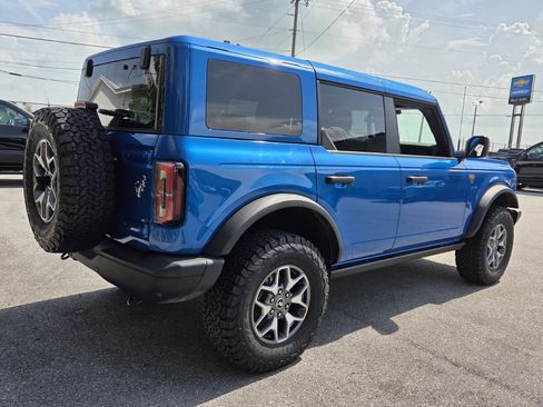 Used 2025 Ford Bronco Badlands AWD/4WD image 5