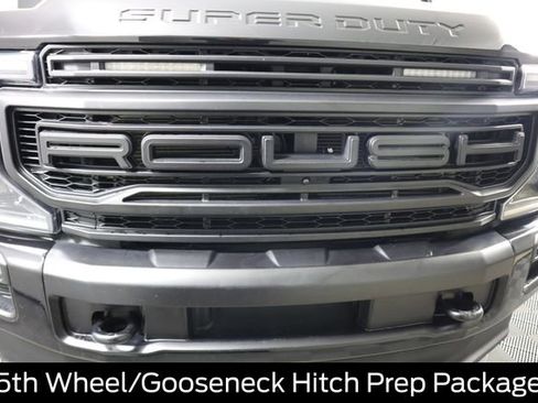 Used 2022 Ford F250 Lariat w/ Black Appearance Package image 23