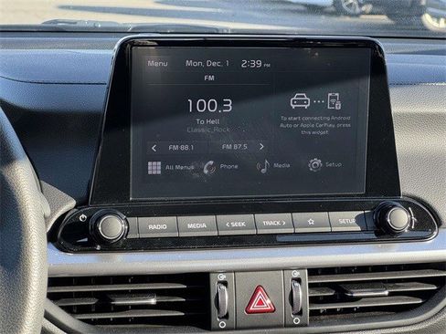 Used 2023 Kia Forte LXS w/ LXS Technology Package image 16