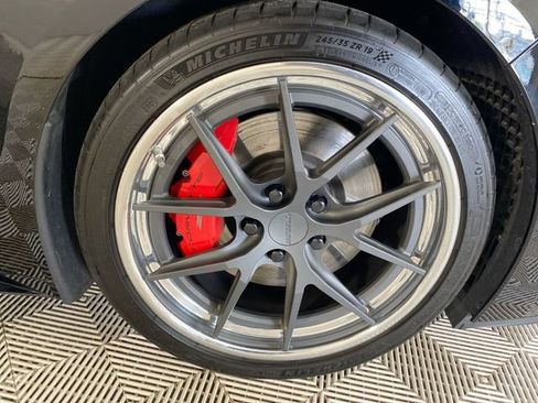 Used 2021 Chevrolet Corvette Stingray Premium Conv w/ Z51 Performance Package RWD image 22
