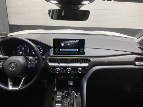 Used 2023 Acura Integra image 10