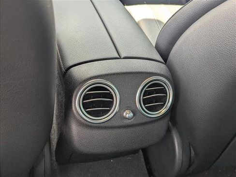 Used 2019 Mercedes-Benz E 300 image 15
