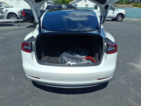 Used 2021 Tesla Model 3 Long Range AWD/4WD image 17