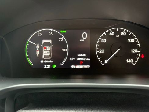 Used 2025 Honda CR-V Sport Touring image 19