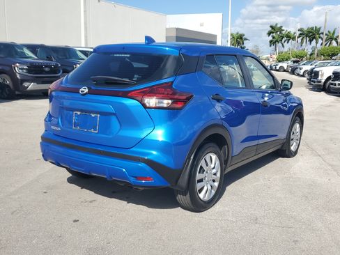 Used 2023 Nissan Kicks S image 6