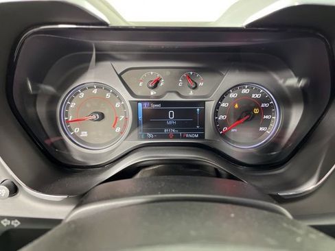 Used 2017 Chevrolet Camaro LT w/ RS Package image 24