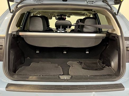 Used 2022 Subaru Crosstrek 2.5i Limited w/ Moonroof Package 2 image 9