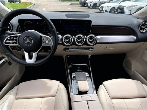 Used 2020 Mercedes-Benz GLB 250 image 13