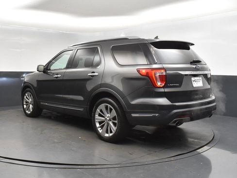Used 2019 Ford Explorer Limited w/ Class III Trailer Tow Package image 5