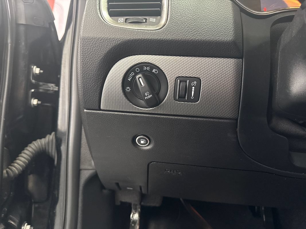 Used 2019 Dodge Durango GT AWD/4WD image 10