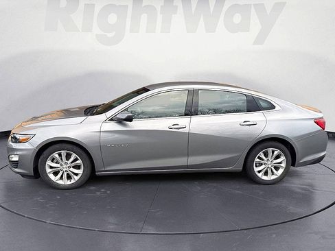 Used 2023 Chevrolet Malibu LT FWD image 2