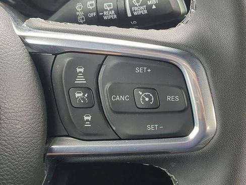 Certified 2025 Jeep Wrangler Unlimited Sahara w/ Safety Group image 29