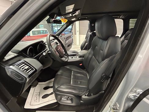 Used 2014 Land Rover Range Rover Sport HSE image 55