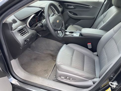 Used 2019 Chevrolet Impala LS FWD image 10