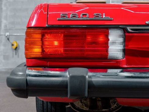 Used 1988 Mercedes-Benz 560 SL image 39