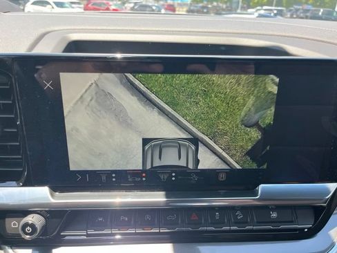 New 2026 Chevrolet Silverado 1500 High Country w/ Technology Package AWD/4WD image 35