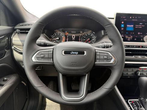 New 2026 Jeep Compass Limited AWD/4WD image 12