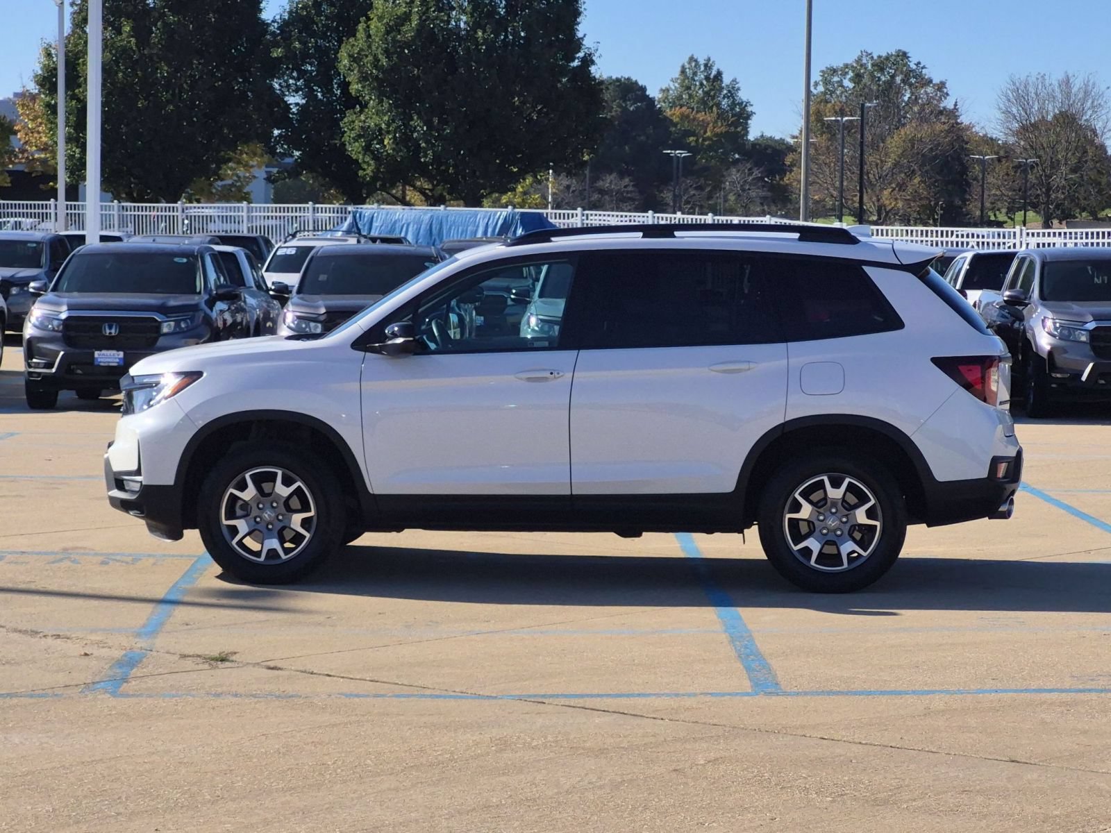 Certified 2023 Honda Passport TrailSport image 9