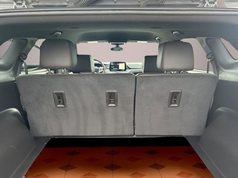 Used 2025 Chevrolet Blazer RS image 16