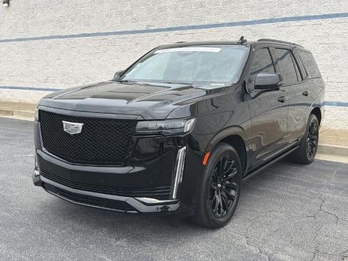 Certified 2024 Cadillac Escalade Sport w/ LPO, ONYX Package AWD/4WD image 3