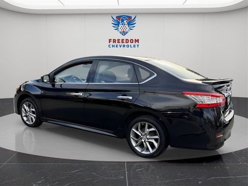 Used 2014 Nissan Sentra SR image 3