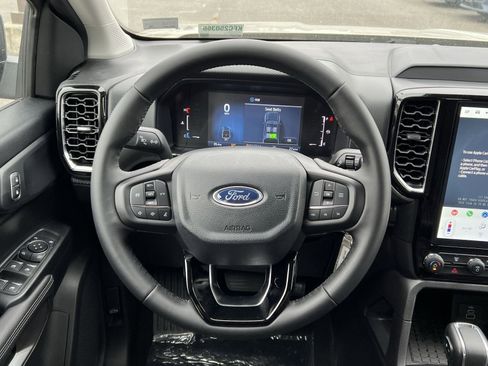 New 2025 Ford Ranger XLT w/ Convenience Package image 16