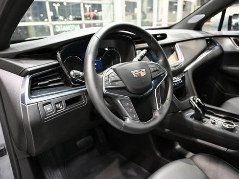 Used 2025 Cadillac XT5 Premium Luxury image 21