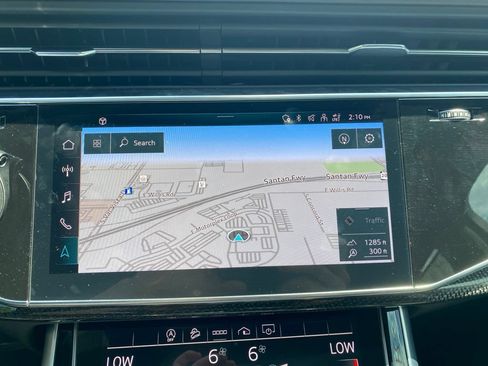 Used 2021 Audi SQ7 Premium Plus w/ Executive Package AWD/4WD image 16