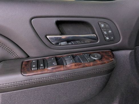 Used 2014 GMC Sierra 2500 Denali AWD/4WD image 10
