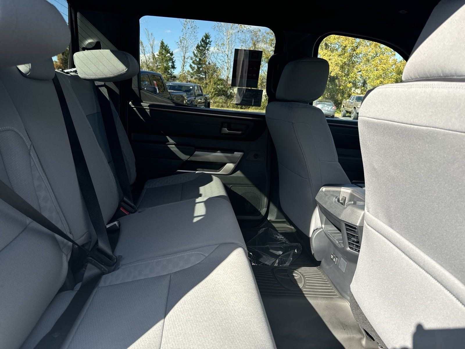 New 2025 Toyota Tundra SR5 w/ TRD Off-Road Package AWD/4WD image 28