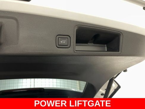 Certified 2024 GMC Terrain SLT AWD/4WD image 45