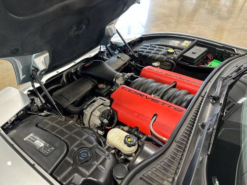 Used 2001 Chevrolet Corvette Z06 w/ Memory Pkg RWD image 28