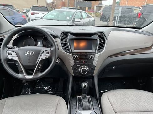 Used 2018 Hyundai Santa Fe Sport w/ 2.4L Value Package 02 image 13