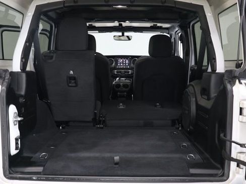 Used 2021 Jeep Wrangler Unlimited Sport AWD/4WD image 34
