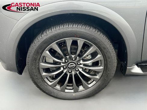 Used 2024 Nissan Armada Platinum w/ Captain's Chairs Package image 39