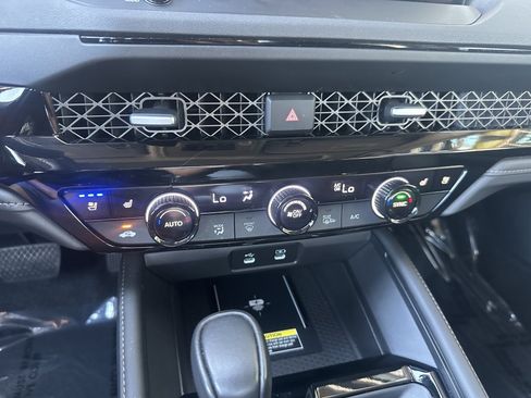 Used 2025 Honda Accord Touring image 27