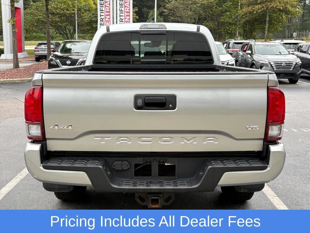Used 2023 Toyota Tacoma SR5 w/ Technology Package AWD/4WD image 7