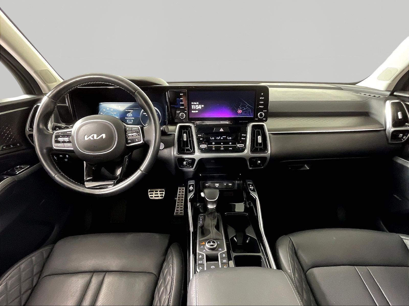 Used 2023 Kia Sorento SX AWD/4WD image 7